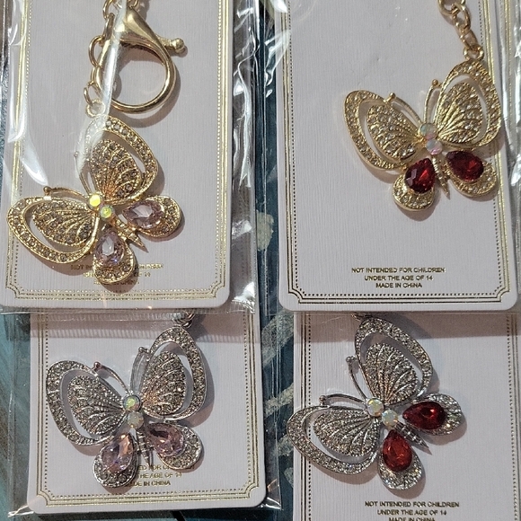 Butterfly Keychain🦋- You Choose One - Picture 4 of 6